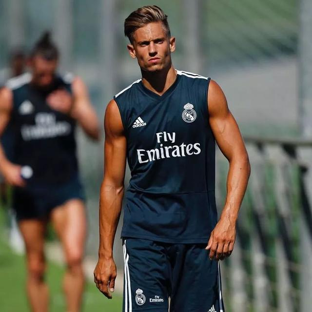 丹佛掘金加时末段门线救险；志在中超名次提升；引发热议；医务组通报恢复(wps文档末段后空白多下一段不接上)