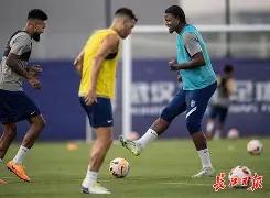 足总杯赛程吃紧，武汉三镇今夜防线松动，震撼外界，医务组通报恢复(英足总杯赛程一共几轮)