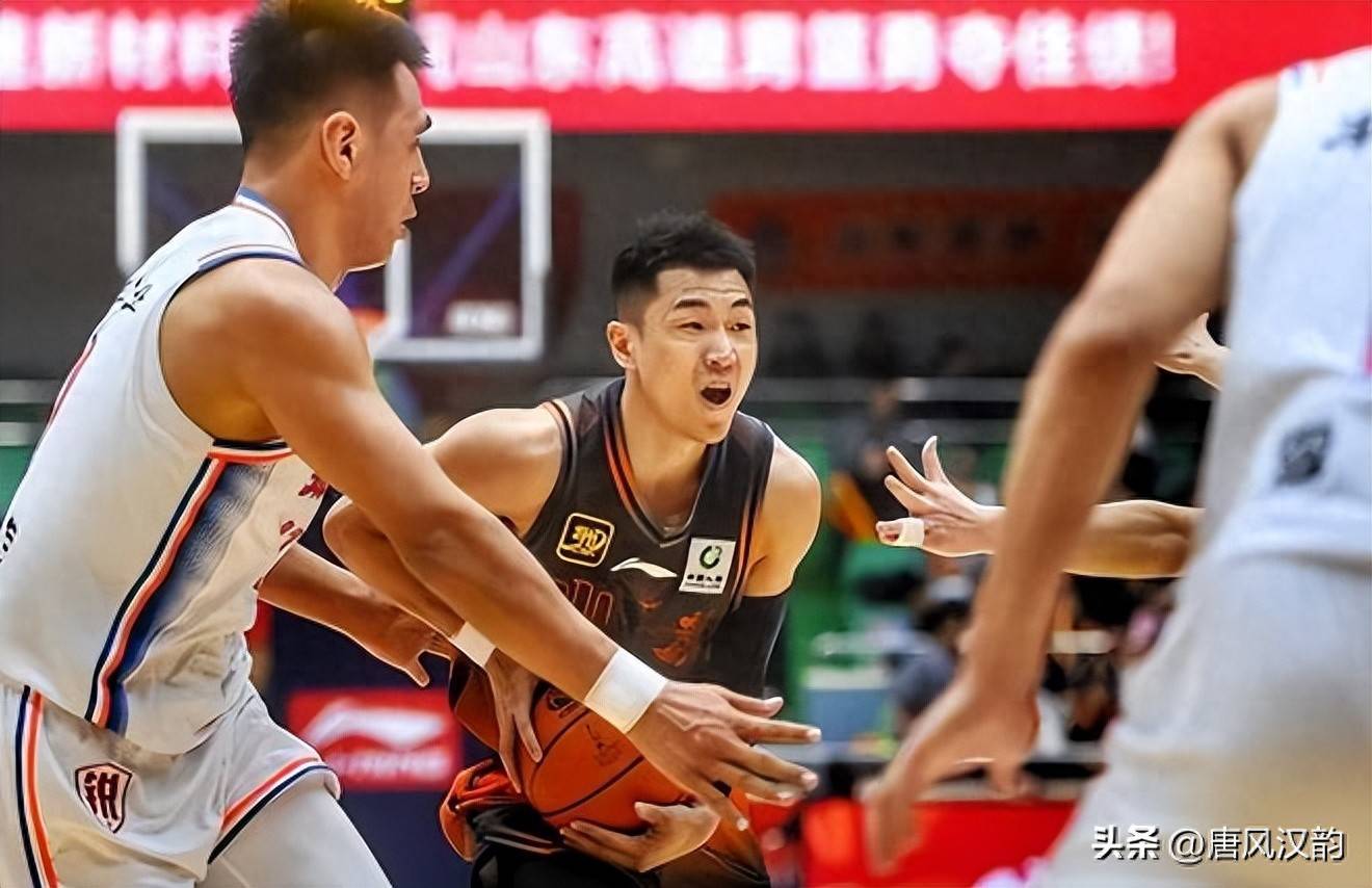 里昂换帅了吗最新消息