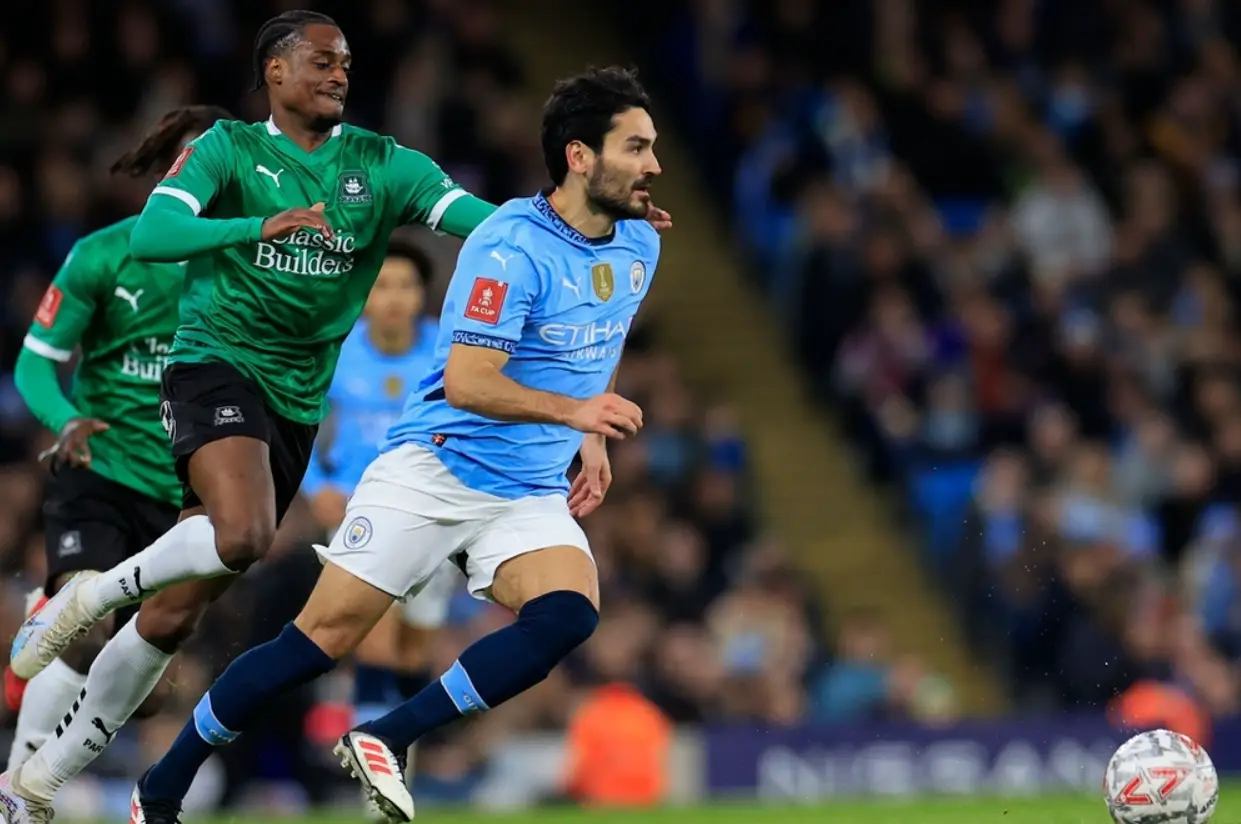 今晨里昂备战足总杯,状态回暖细节曝光,悬念犹存,赛季目标并未改变(法甲里昂足球最新消息) 今晨里昂备战足总杯,状态回暖细节曝光,悬念犹存,赛季目标并未改变(法甲里昂足球最新消息)